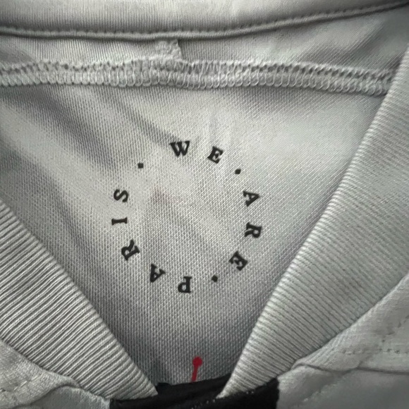 Jordan PSG 3rd Jersey 2022/23 - Picture 3 of 6